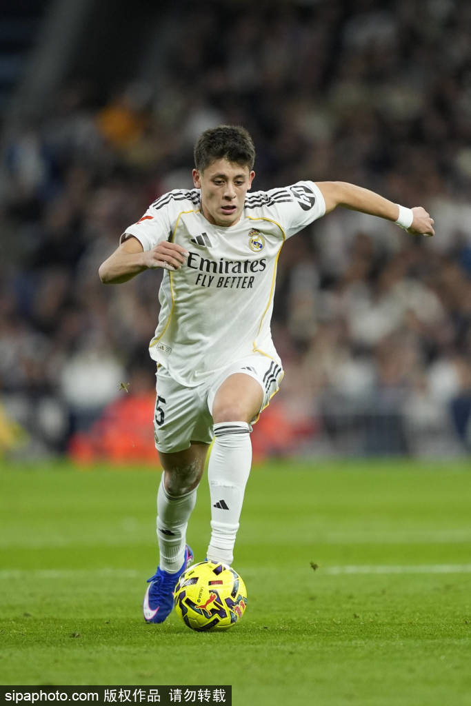 官方网站-姆巴佩西甲首个赛季斩获40球